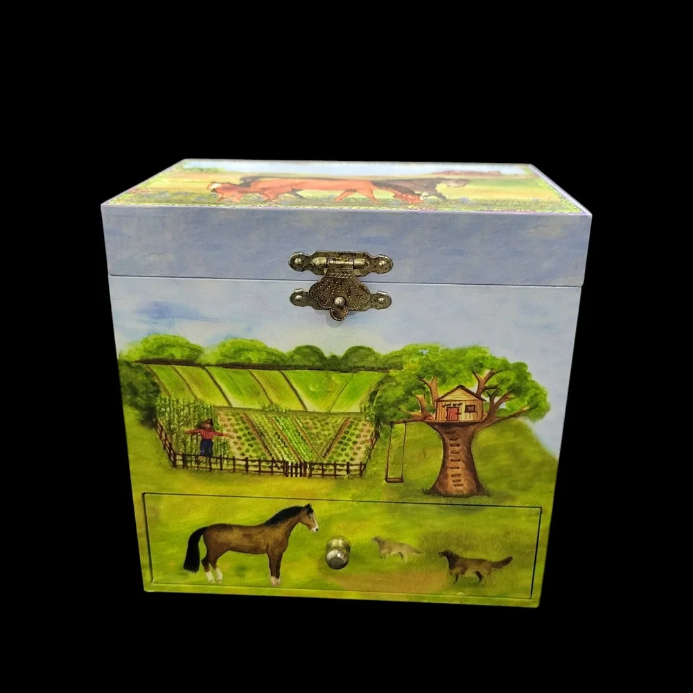 Enchantmints Music Box Horse Ranch Trinkets Jewelry Treasure Kentucky Country